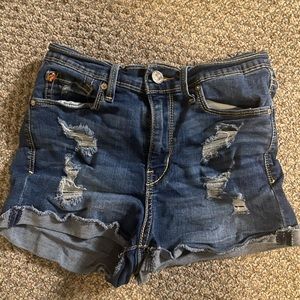 Levi’s denim ripped shorts, Size 3 (W26)